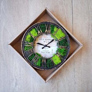 Часовник със скандинавски мъх 20 см